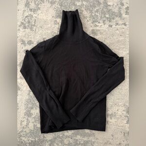Lulu's Women’s Classic Black Turtleneck Sweater